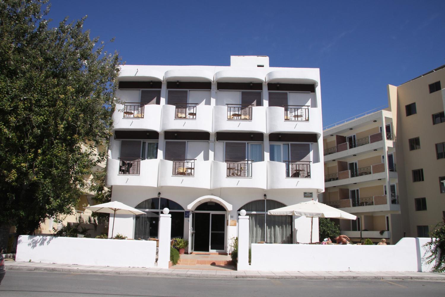 Captain'S Hotel Kos Town Ngoại thất bức ảnh